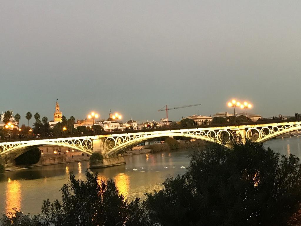 Casas De Sevilla - Apartamento Puente De Triana Extérieur photo